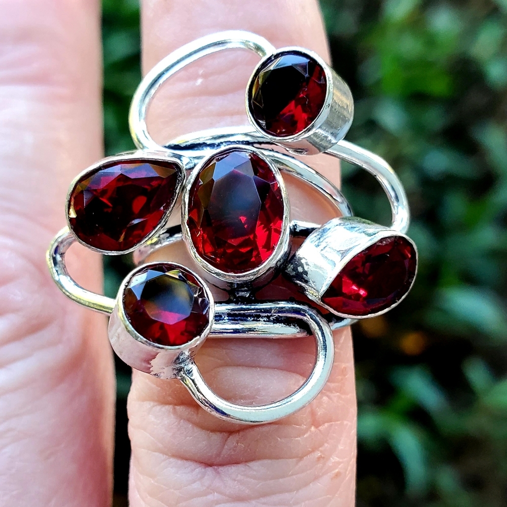 New Twisted Garnet 925 Silver Ring.